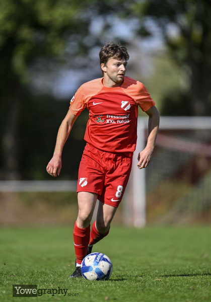 32_Yowegraphy_Jonas_Wenzel_241006_YZ90511