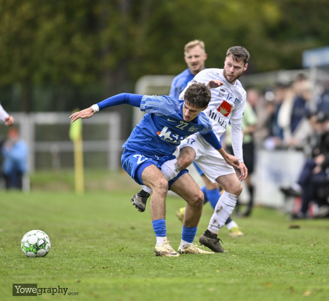 SV Flieden - FC Eichenzell: Theodosios Gkamanis gegen Pascal Manns