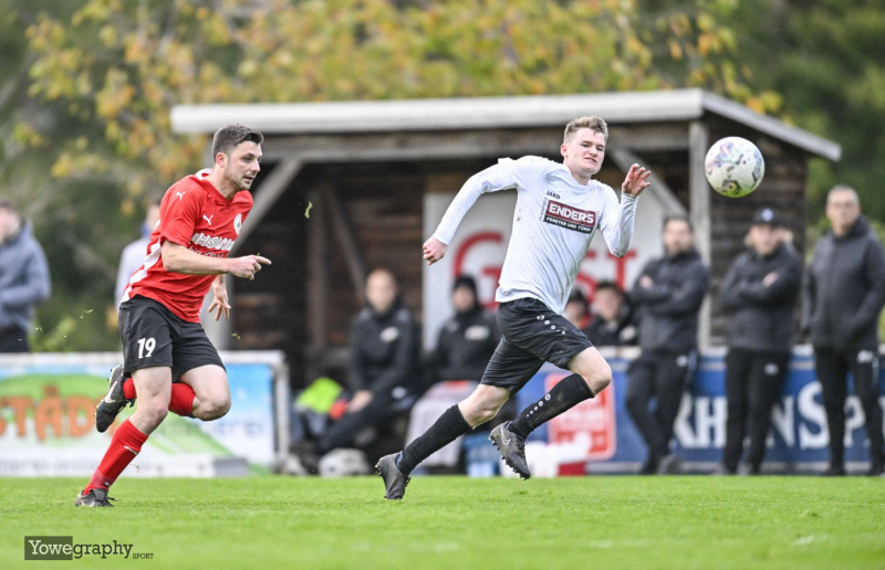 TSV Künzell - SG Elters Eckweisbach Schwarzbach: Franz Jestädt mit Finn Birkenbach