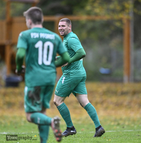 49_Yowegraphy_Jonas_Wenzel_241019_YZ97828