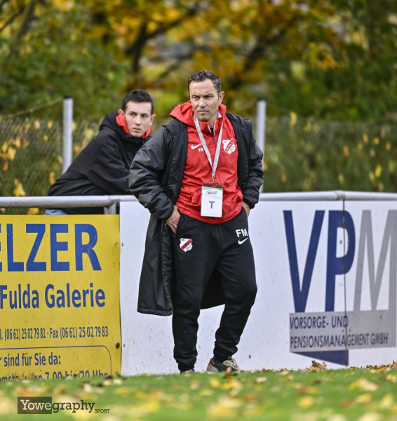14_Yowegraphy_Jonas_Wenzel_241019_YZ96459
