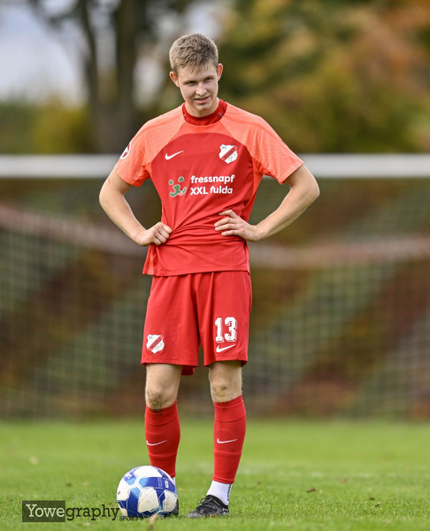 26_Yowegraphy_Jonas_Wenzel_241019_YZ96683