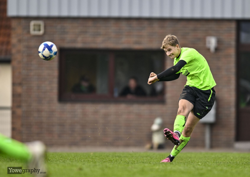 38_Yowegraphy_Jonas_Wenzel_241020_YZ98487