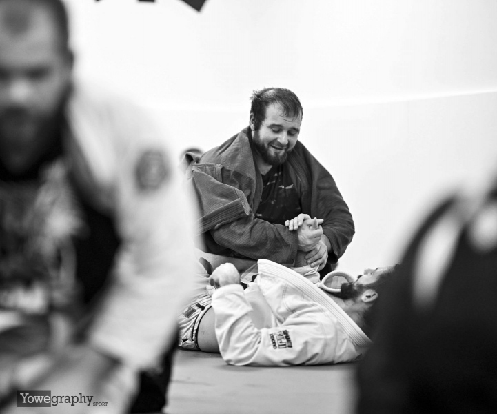 207_Yowegraphy_Jonas_Wenzel_241102_YZ94704_SW