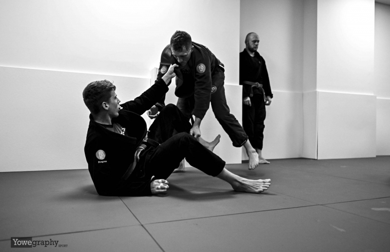 86_Yowegraphy_Jonas_Wenzel_241102_YZ94161_SW
