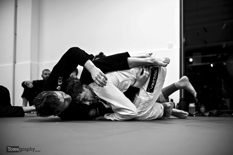 97_Yowegraphy_Jonas_Wenzel_241102_YZ94333_SW