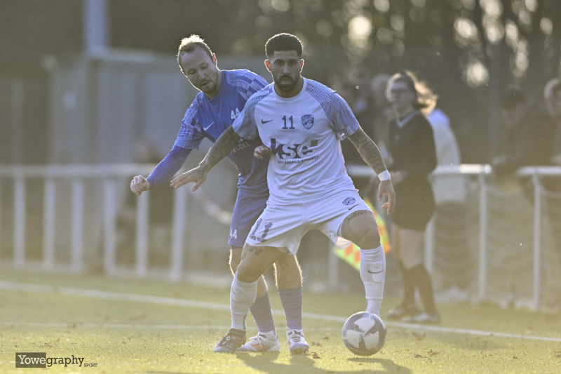 01_Yowegraphy_Jonas_Wenzel_241109_YZ96325