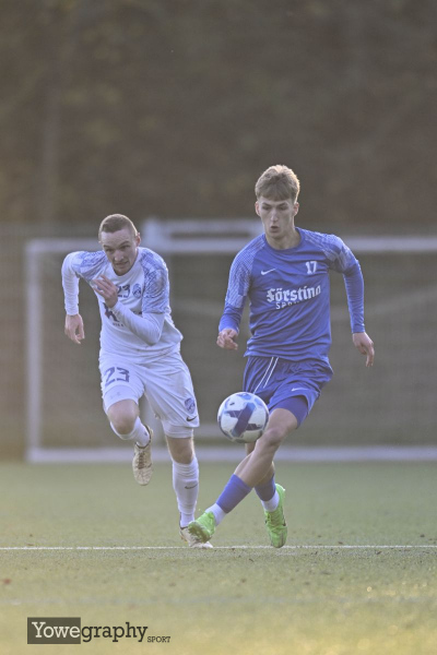 17_Yowegraphy_Jonas_Wenzel_241109_YZ96529