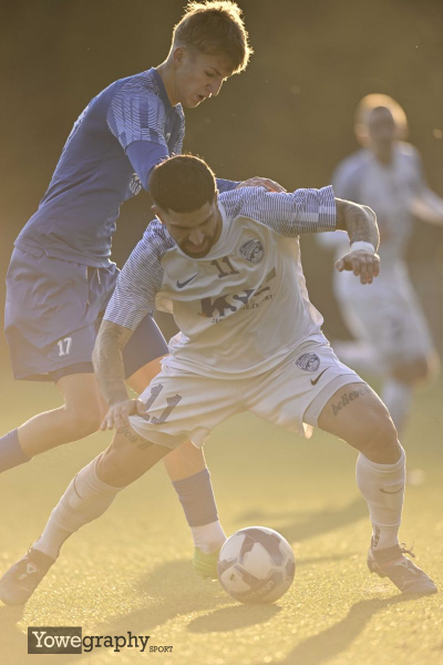 27_Yowegraphy_Jonas_Wenzel_241109_YZ96624