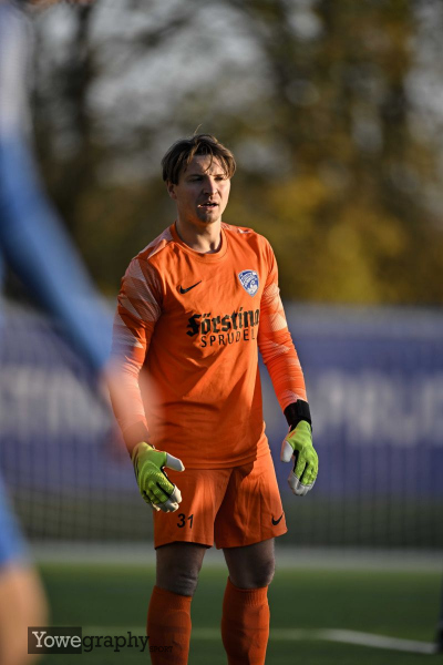 30_Yowegraphy_Jonas_Wenzel_241109_YZ96658