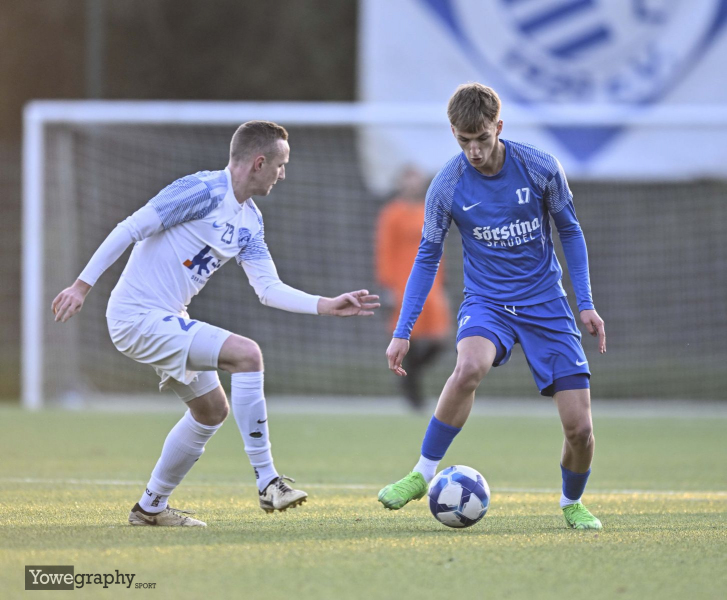 38_Yowegraphy_Jonas_Wenzel_241109_YZ96712