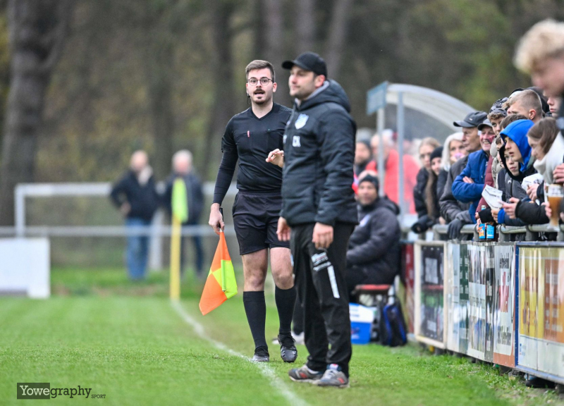 15_Yowegraphy_Jonas_Wenzel_241116_YZ99722