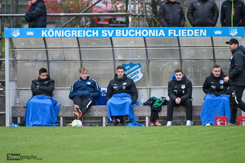 50_Yowegraphy_Jonas_Wenzel_241116_YZ90068