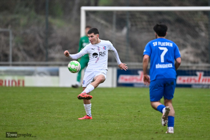 76_Yowegraphy_Jonas_Wenzel_241116_YZ90210