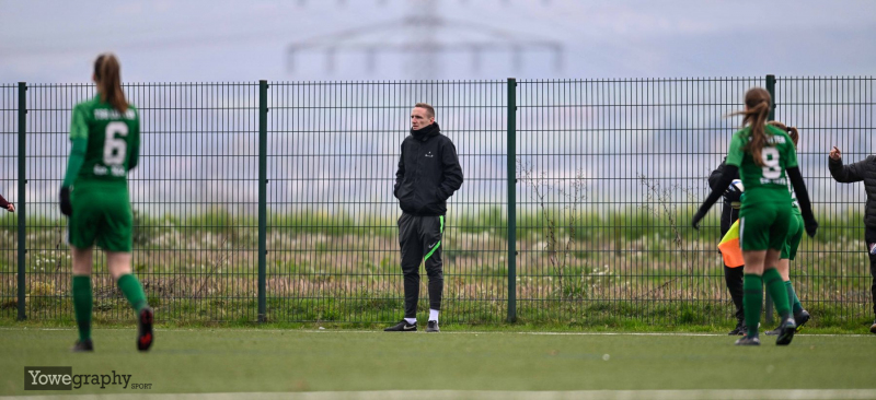 08_Yowegraphy_Jonas_Wenzel_241116_YZ99108