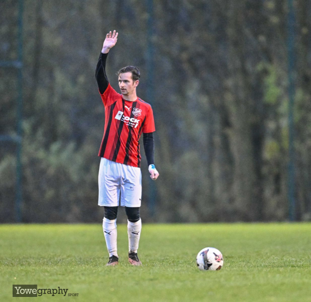 TSV Ufhausen - SG Asbach Hessen Hersfeld: Maurice Gesang