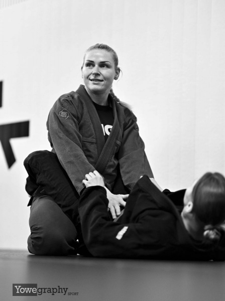 BW_09_Yowegraphy_Jonas_Wenzel_250103_YZ93977
