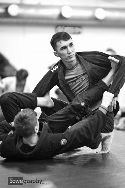 BW_240_Yowegraphy_Jonas_Wenzel_250102_YZ93513