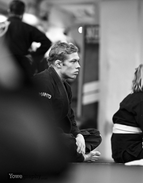 BW_32_Yowegraphy_Jonas_Wenzel_250103_YZ95233