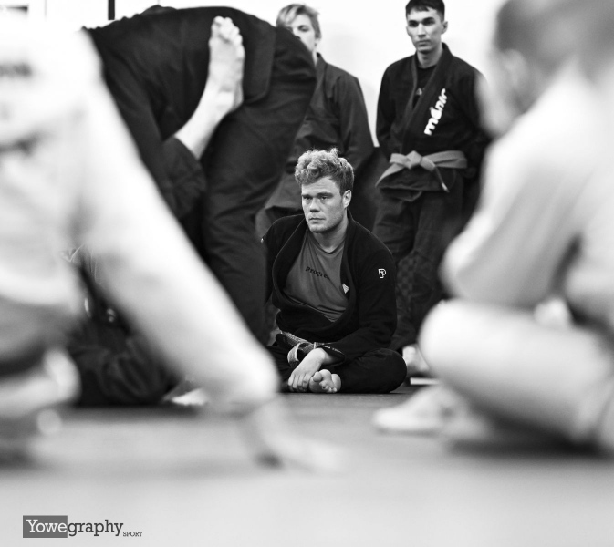 BW_42_Yowegraphy_Jonas_Wenzel_250103_YZ94213