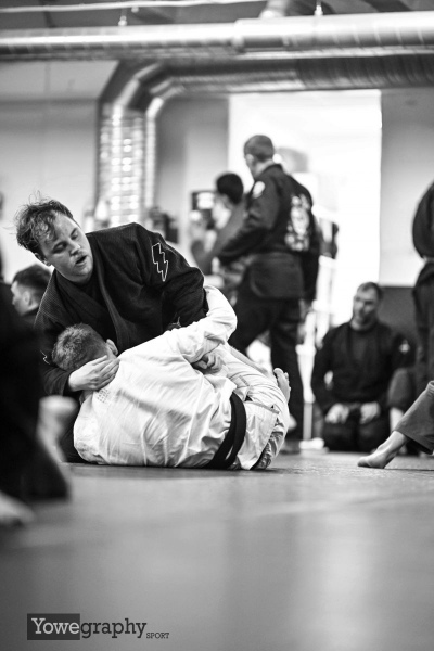BW_72_Yowegraphy_Jonas_Wenzel_250102_YZ92672