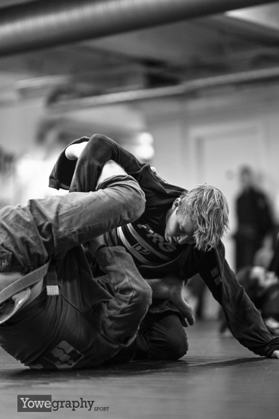 BW_76_Yowegraphy_Jonas_Wenzel_250102_YZ92706