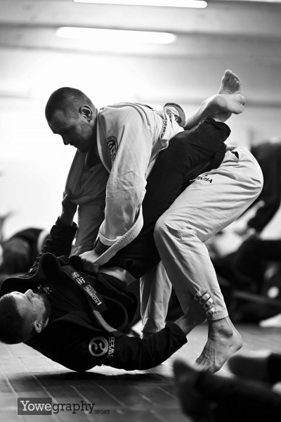 BW_84_Yowegraphy_Jonas_Wenzel_250103_YZ94612