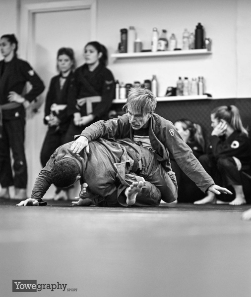 BW_88_Yowegraphy_Jonas_Wenzel_250102_YZ92833