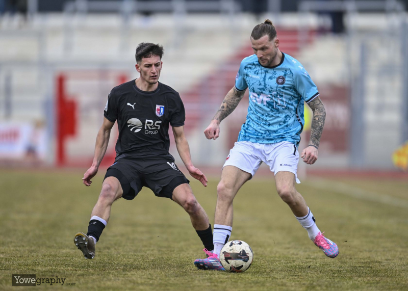 SG Barockstadt - Göppinger SV Marius Kehl gegen Kevin Dicklhuber