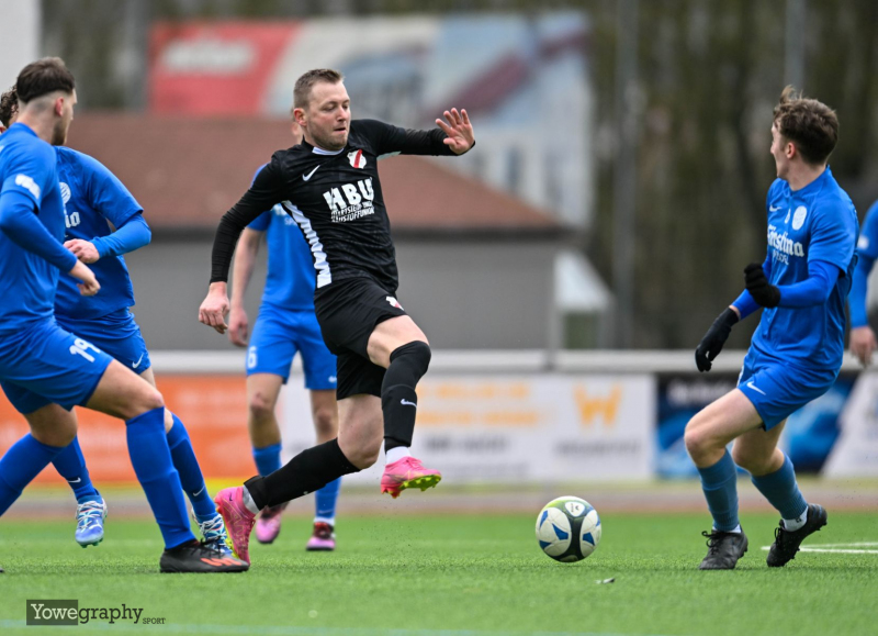 14_Yowegraphy_Jonas_Wenzel_250301_YZ96801