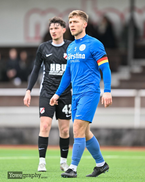 32_Yowegraphy_Jonas_Wenzel_250301_YZ96990