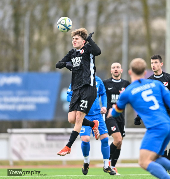 50_Yowegraphy_Jonas_Wenzel_250301_YZ97102