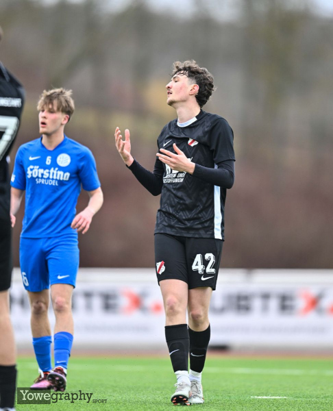 64_Yowegraphy_Jonas_Wenzel_250301_YZ97216