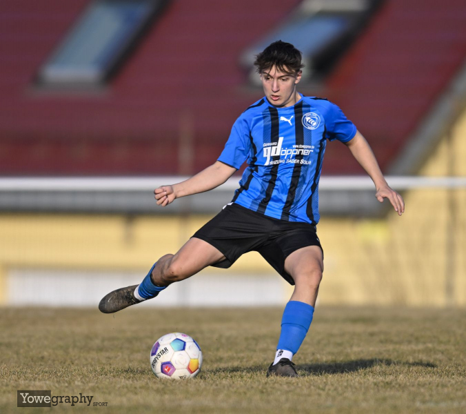 31_Yowegraphy_Jonas_Wenzel_250309_YZ93365