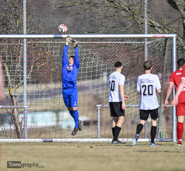 25_Yowegraphy_Jonas_Wenzel_250309_YZ92228