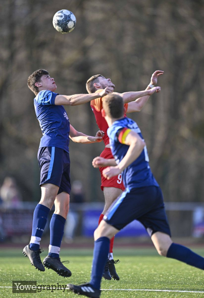 39_Yowegraphy_Jonas_Wenzel_250309_YZ93004