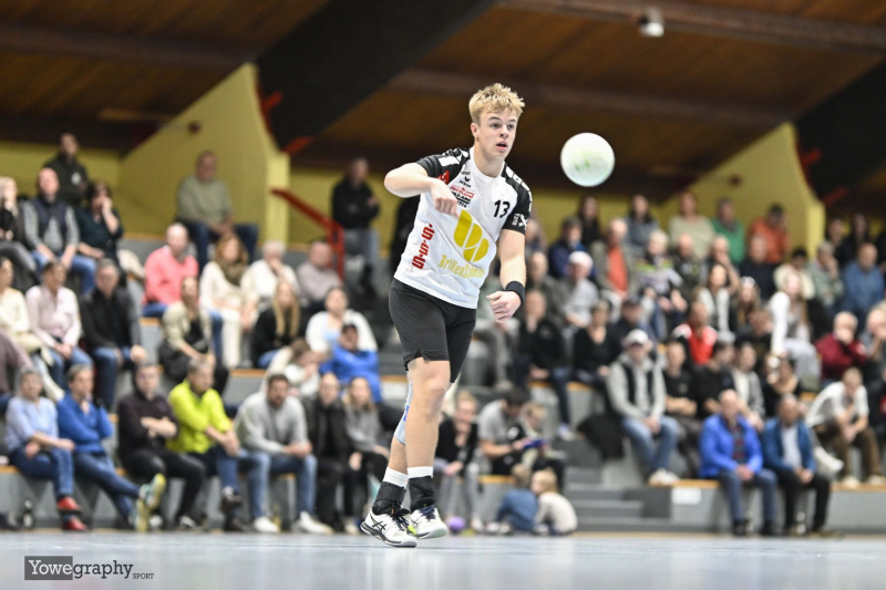 32_Yowegraphy_Jonas_Wenzel_250309_YZ93926