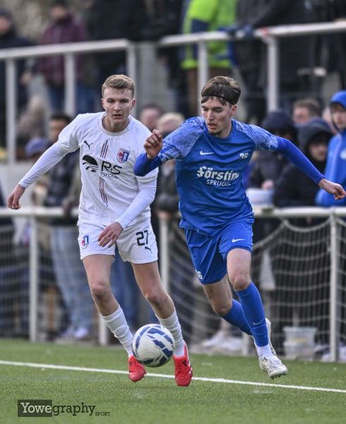 SG Eiterfeld Leimbach - SG Barockstadt II: Niclas Hartwig gegen Levi Köller