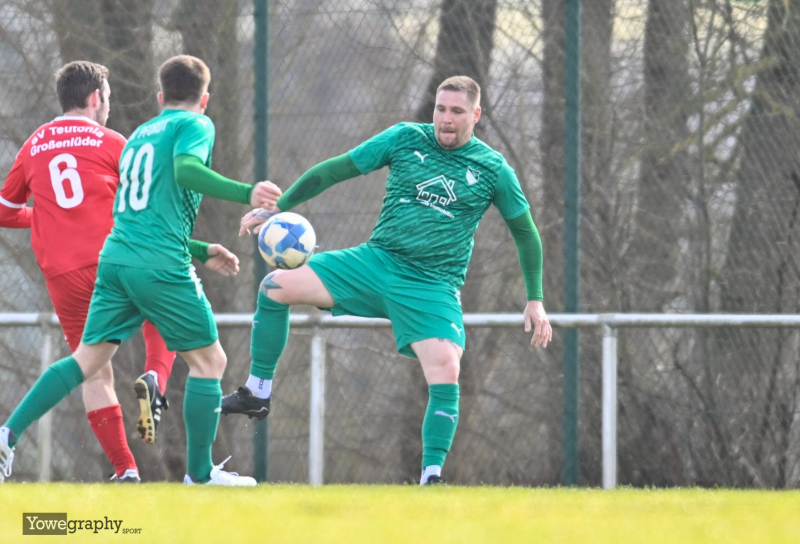 24_Yowegraphy_Jonas_Wenzel_250316_YZ96655