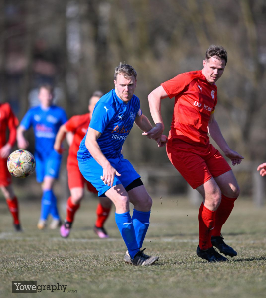 12_Yowegraphy_Jonas_Wenzel_250316_YZ97171