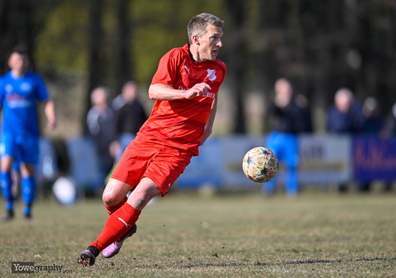 29_Yowegraphy_Jonas_Wenzel_250316_YZ97357