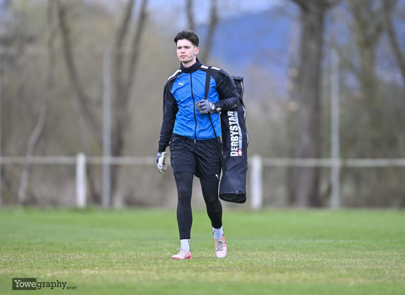 03_Yowegraphy_Jonas_Wenzel_250330_YZ93610