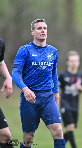 19_Yowegraphy_Jonas_Wenzel_250330_YZ94988