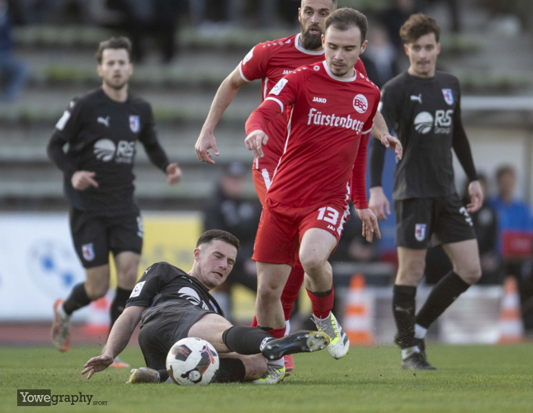 SG Barockstadt - Bahlinger SC: Vasco Walz gegen Brian Michael Thomas Campman