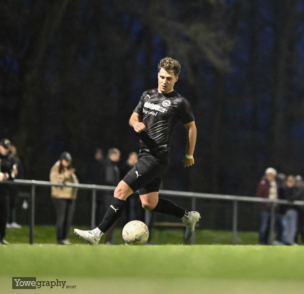 74_Yowegraphy_Jonas_Wenzel_250402_YZ90659
