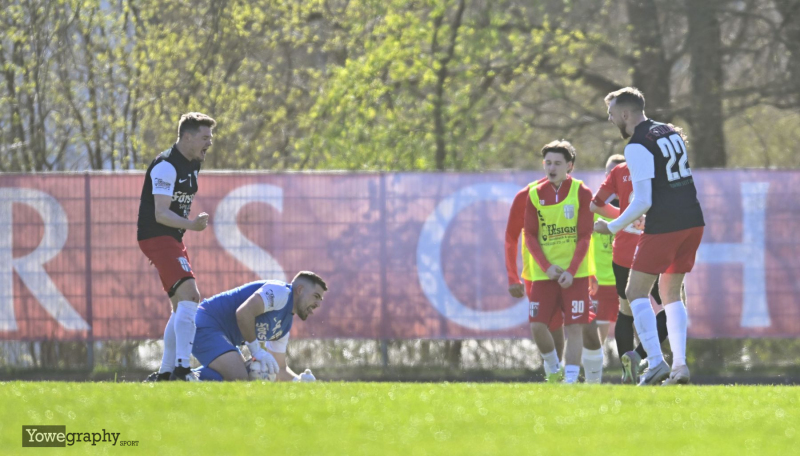 11_Yowegraphy_Jonas_Wenzel_250406_YZ93100