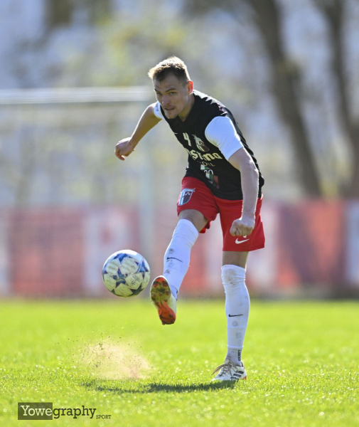 31_Yowegraphy_Jonas_Wenzel_250406_YZ93336