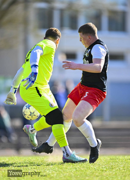 45_Yowegraphy_Jonas_Wenzel_250406_YZ93437