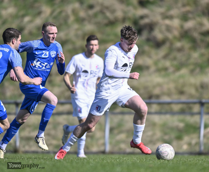 26_Yowegraphy_Jonas_Wenzel_250406_YZ92754