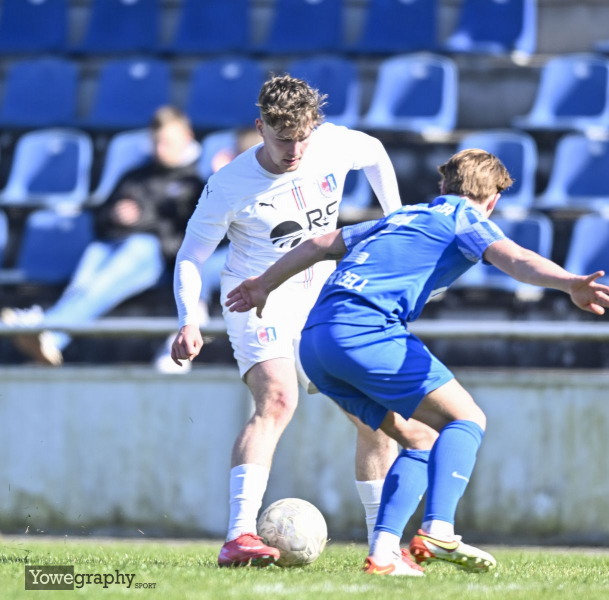 27_Yowegraphy_Jonas_Wenzel_250406_YZ92764